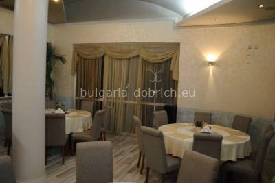 интерьер ресторана градината