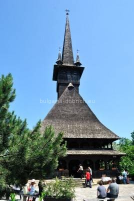 деревянная церковь в Мамая