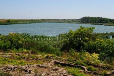 остров на озере Дуранкулак